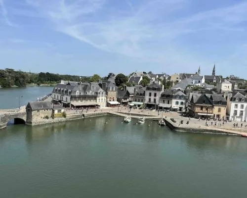The port of Saint-Goustan